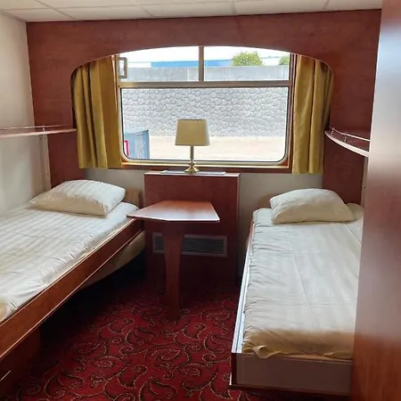 Fairtours Hotelschiff Rembrandt Van Rijn*** Koeln * Kolín nad Rýnem