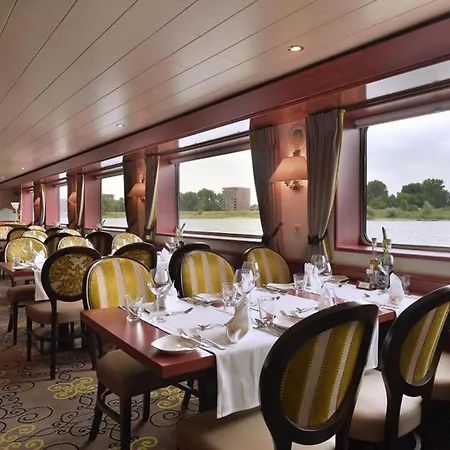 Fairtours Hotelschiff Rembrandt Van Rijn*** Koeln Botel Kolín nad Rýnem